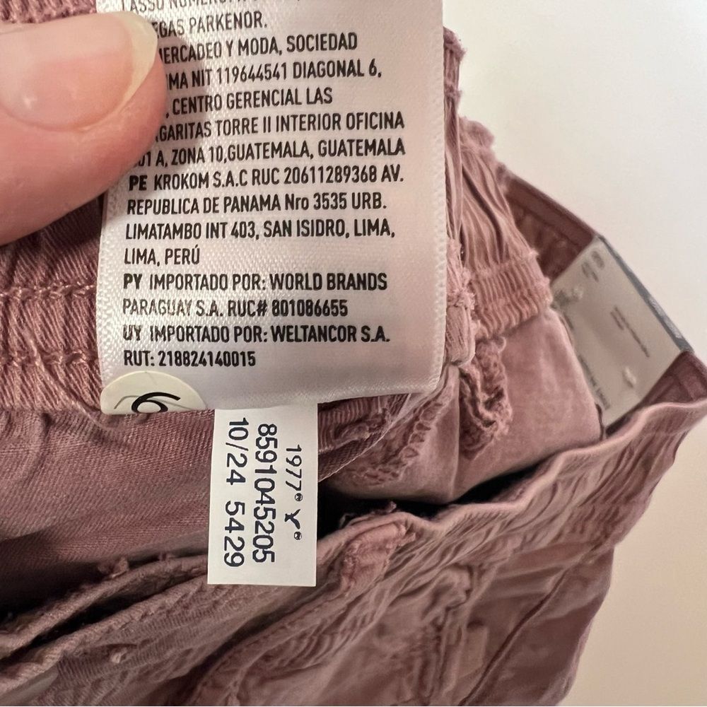 Nwt American Eagle Baggy Jogger Stretch Cargo Size 000 REGULAR
HIGH RISE - Picture 5 of 15